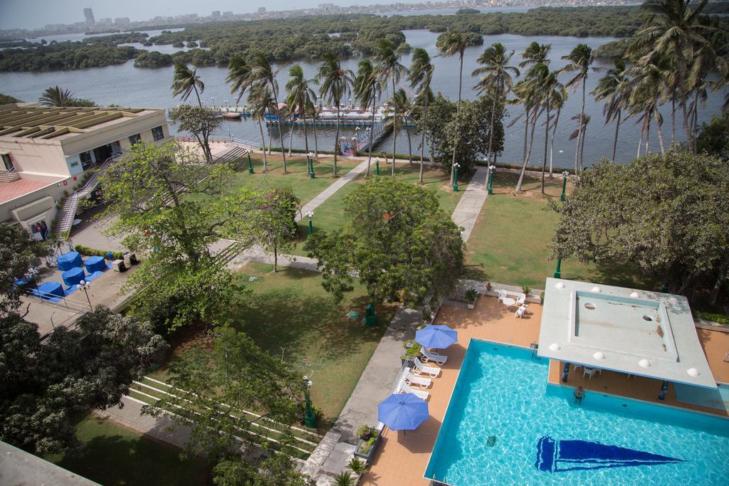 Beach Luxury Hotel カラチ エクステリア 写真