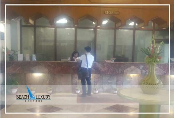 Beach Luxury Hotel カラチ エクステリア 写真